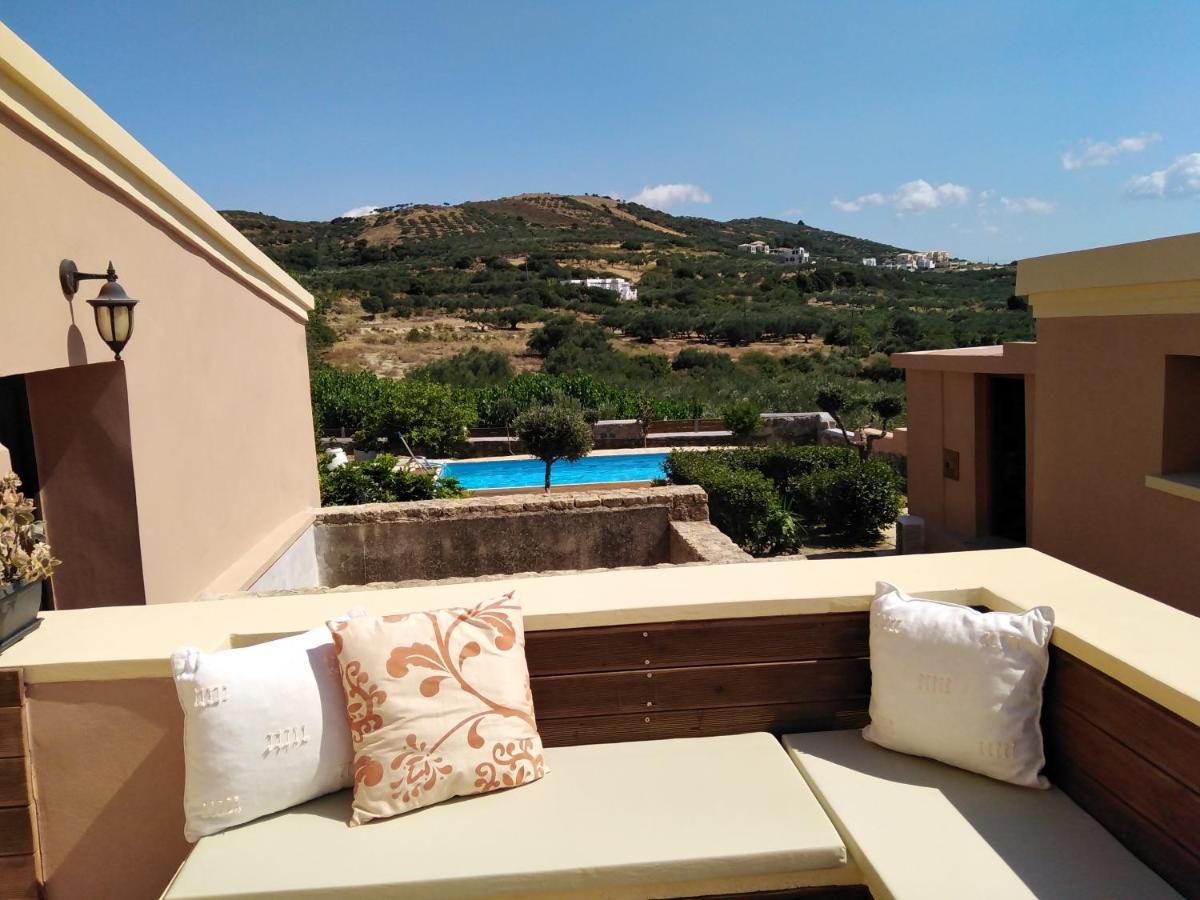 Villa Terpsi Ravdhoúkha Buitenkant foto